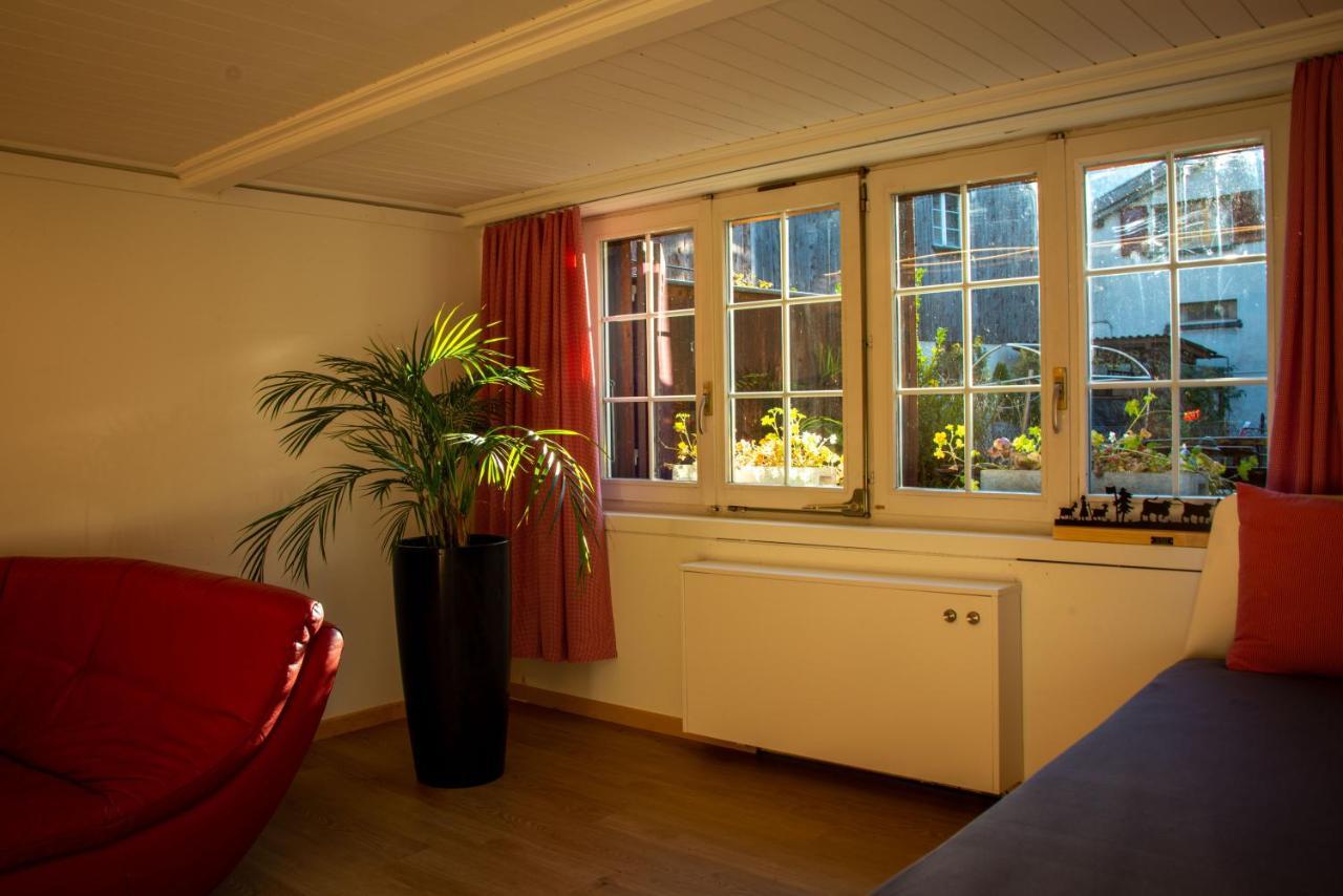Uncle Eric'S Chalet Matten bei Interlaken ภายนอก รูปภาพ